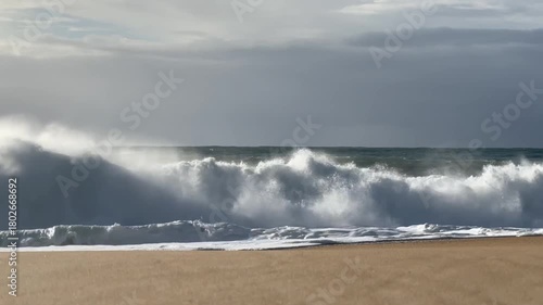 waves of nazare portugal
