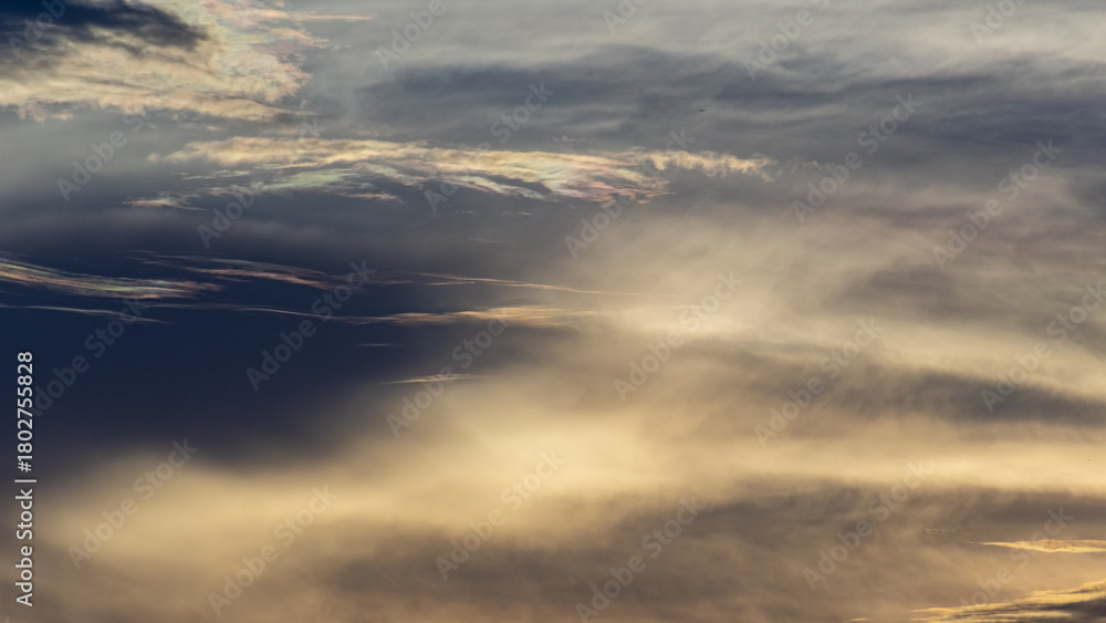 Obraz premium Cloudscape, Colored Clouds at Sunset