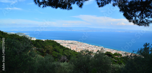 Tableau sur toile A view from the coastal towns of Turkey's Aegean Sea coast