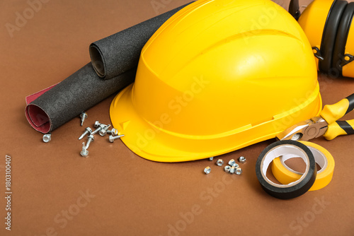 Hardhat, carpenter's sandpa...