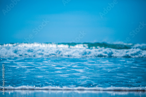Fototapeta Naklejka Na Ścianę i Meble -  ocean wave background sea and sand