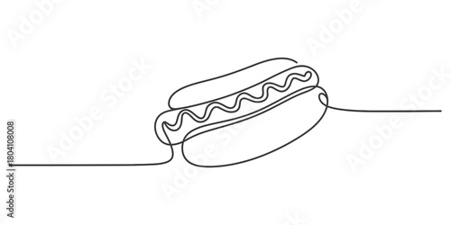 Continuous line art of a tree, half human brain and half foliage, symbolizing intellectual development, natural thinking and mindful growth concept.