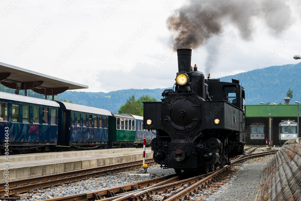 Naklejka premium Railway romance in green Styria