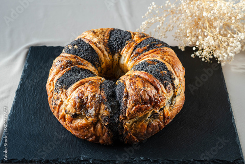 poppy seed roll