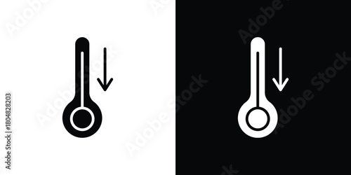 Low Temperature icons. Black flat icon pack isolated on white background.