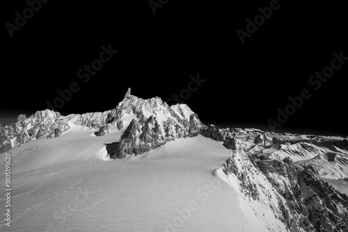 Foto le cime d'europa in bianco e nero