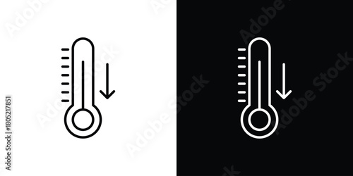 Low Temperature icon. Outline symbol for Website UI