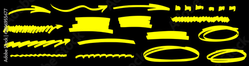 Subtle underline flows paired with gentle highlight strokes form marker-inspired textures and smooth line movement, repeating underline rhythm and soft highlight glow.