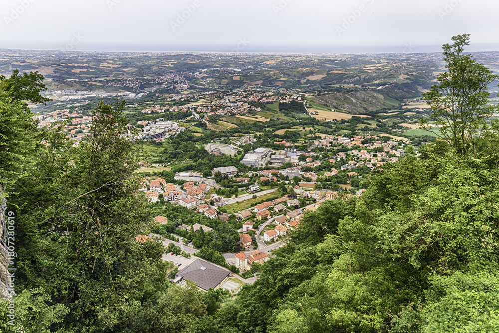 Obraz premium Panoramic view from Monte Titano, City of San Marino