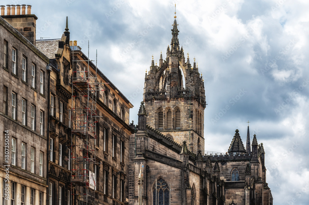 Fototapeta premium St. Giles Cathedral in Edinburgh, Scotland.