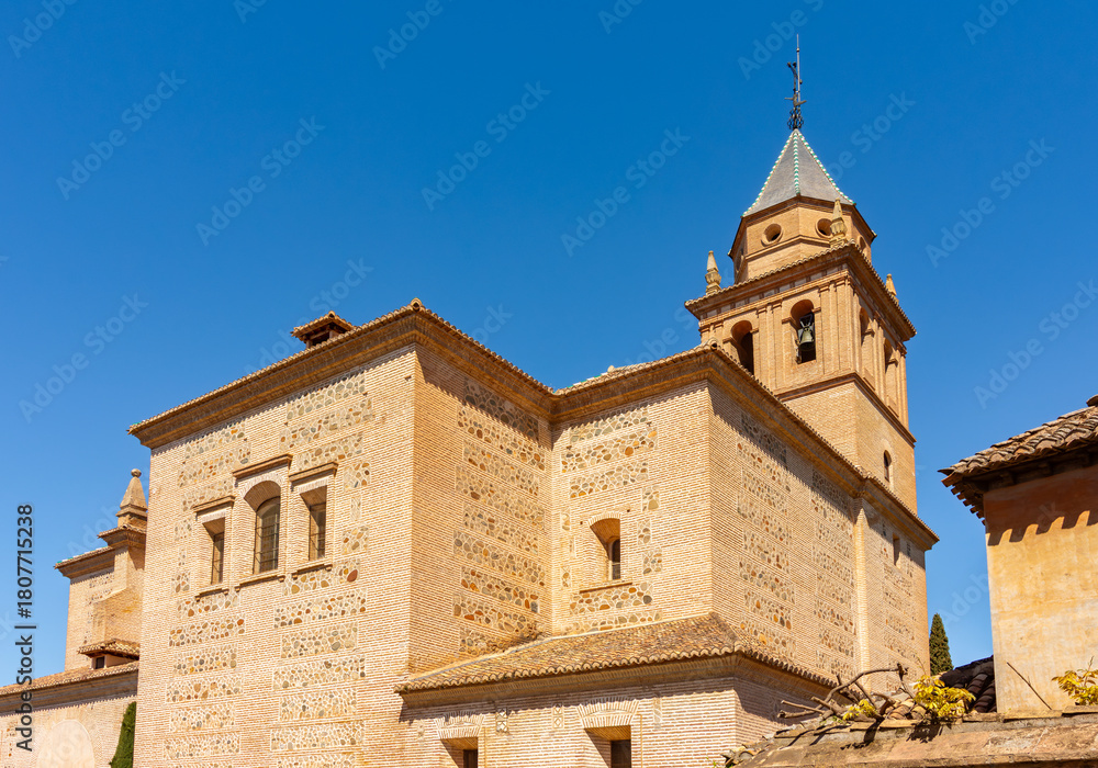 Obraz premium Church of Santa Maria de la Alhambra in spring, Granada, Spain