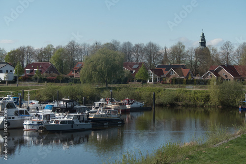 Yachthafen in Haren im Emsland mit Booten und Yachten