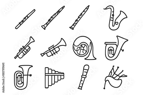 Wind Instrument Icons. Wind instruments. Line icon set of wind instruments: flute, clarinet, oboe, bassoon, saxophone, trumpet, trombone, french horn, tuba,