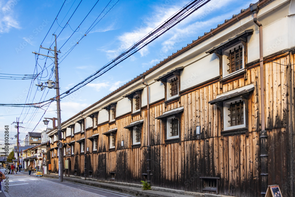 Naklejka premium 京都伏見の街並