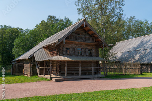 Fényképezés Log residential house from the village of Chastova in the Novgorod District in t