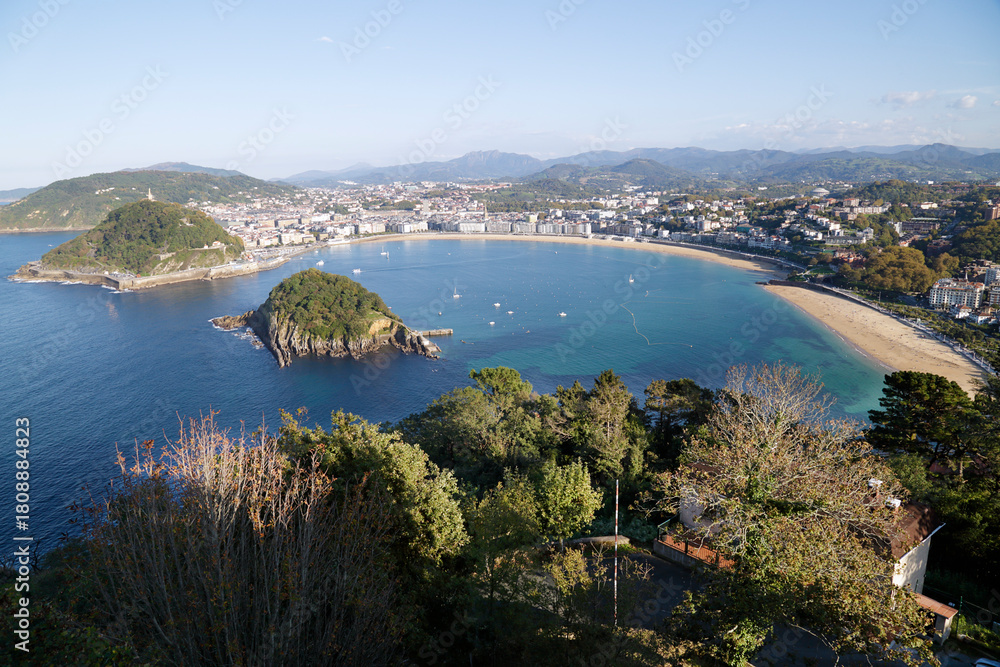 Fototapeta premium Concha Bay with Santa Clara island. San Sebastian, Basque country of Spain.