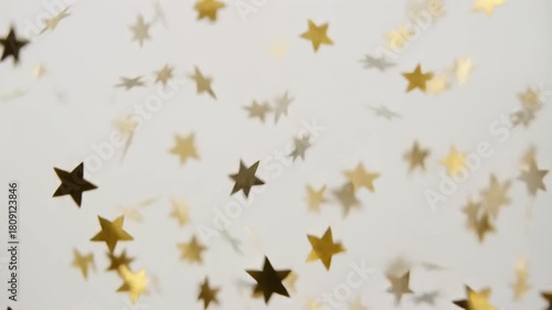 Glittering gold star confetti