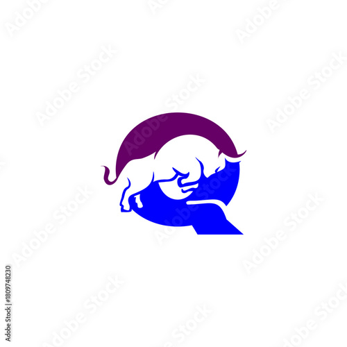 Bull Letter Q Logo Vector, Al...