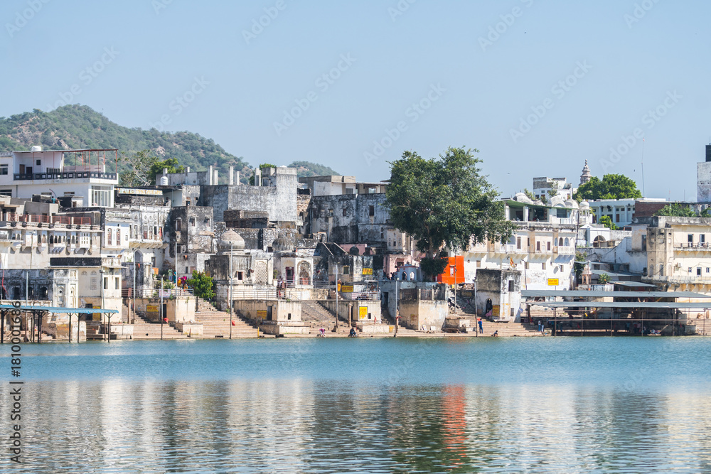 Naklejka premium views of pushkar lake and ghats, india