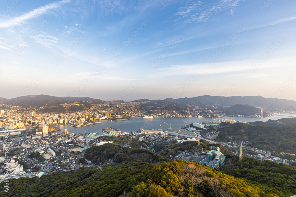 Obraz premium Impressive view from the observation deck at the summit of Mount Inasa in Nagasaki in Japan