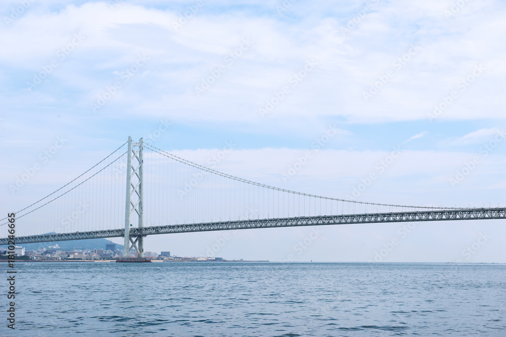 Obraz premium 明石海峡大橋のある風景