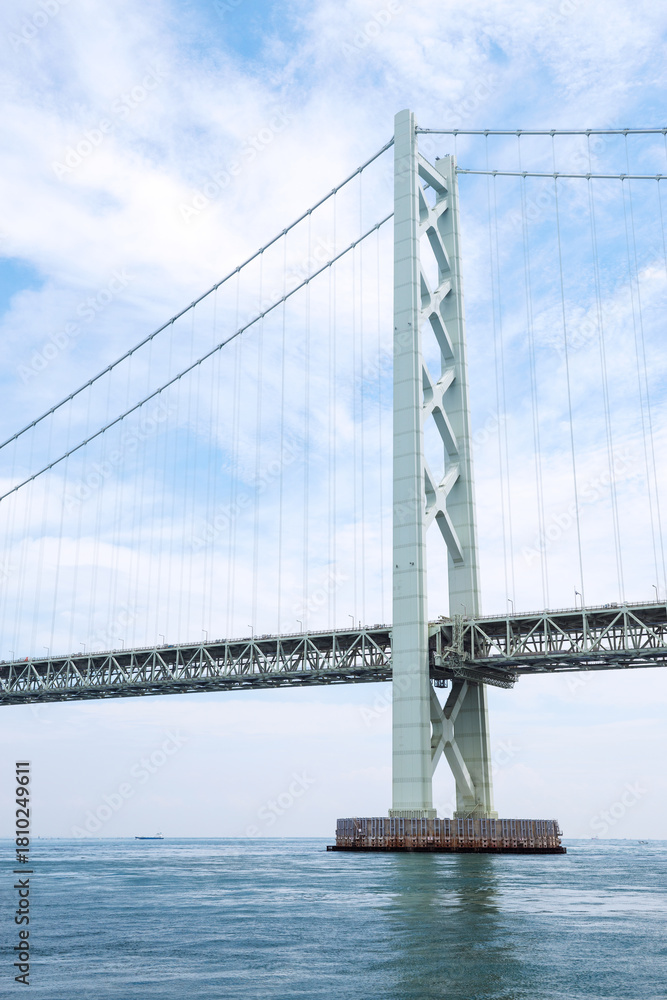 Obraz premium 明石海峡大橋のある風景