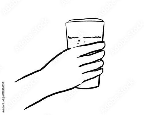 ビールの入ったグラスを持つ手のベクターイラスト