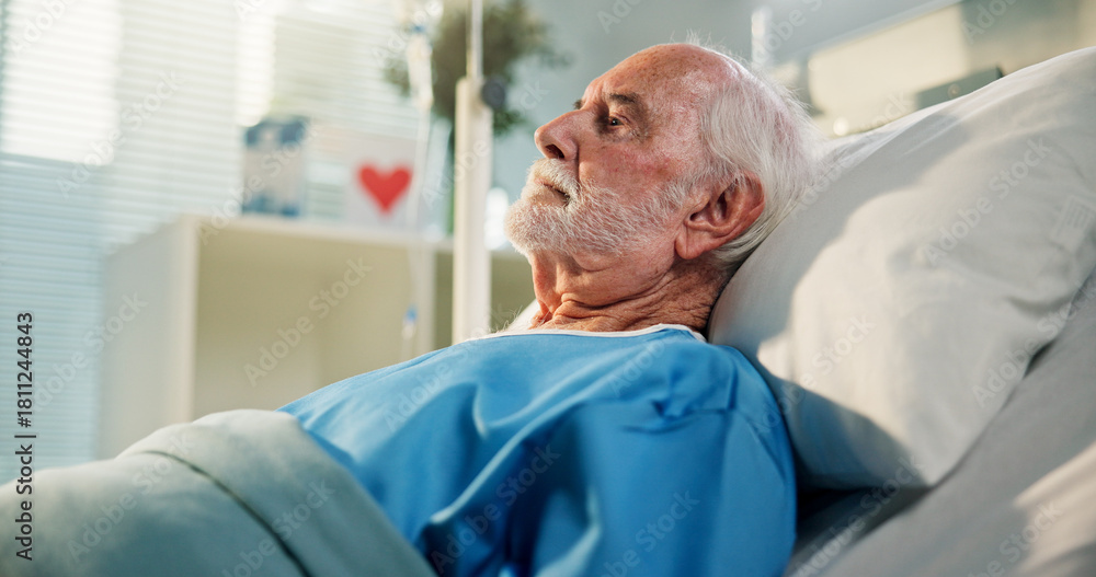 Obraz premium Thinking, senior man and patient on hospital bed for operation recovery, healing or post surgery. Reflection, sick and elderly person in clinic for healthcare, thoughts and rest for medical treatment