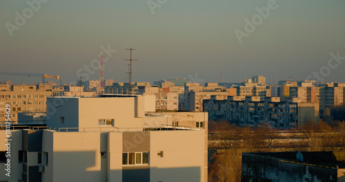 Cuadro en lienzo Exploring the heights of residential buildings in Bucharest cityscape