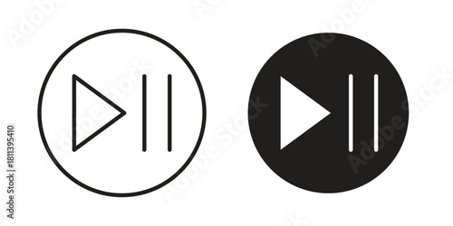Play pause icons of black colored in various styles