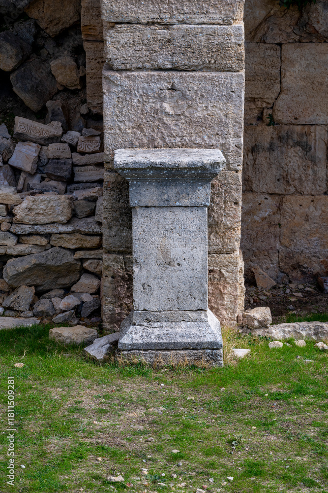 Fototapeta premium Cremna or Kremna (Ancient Greek: Κρῆμνα), was an ancient town in Pisidia. It is situated in the district of Bucak. It stands in a remote valley on a high plateau dominating the ancient Cestrus River