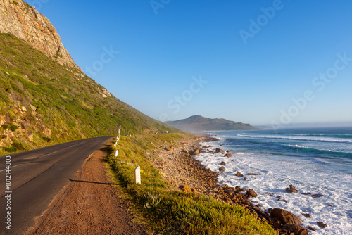 View along the rocky Atlantic Ocean coastline between Scarborough and Misty Cliffs on the Cape Peninsula. Cape Town. Western Cape. South Africa.