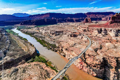 Hite Crossing Bridge is arch bridge