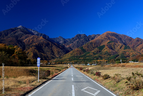 紅葉に染まる南アルプスへ