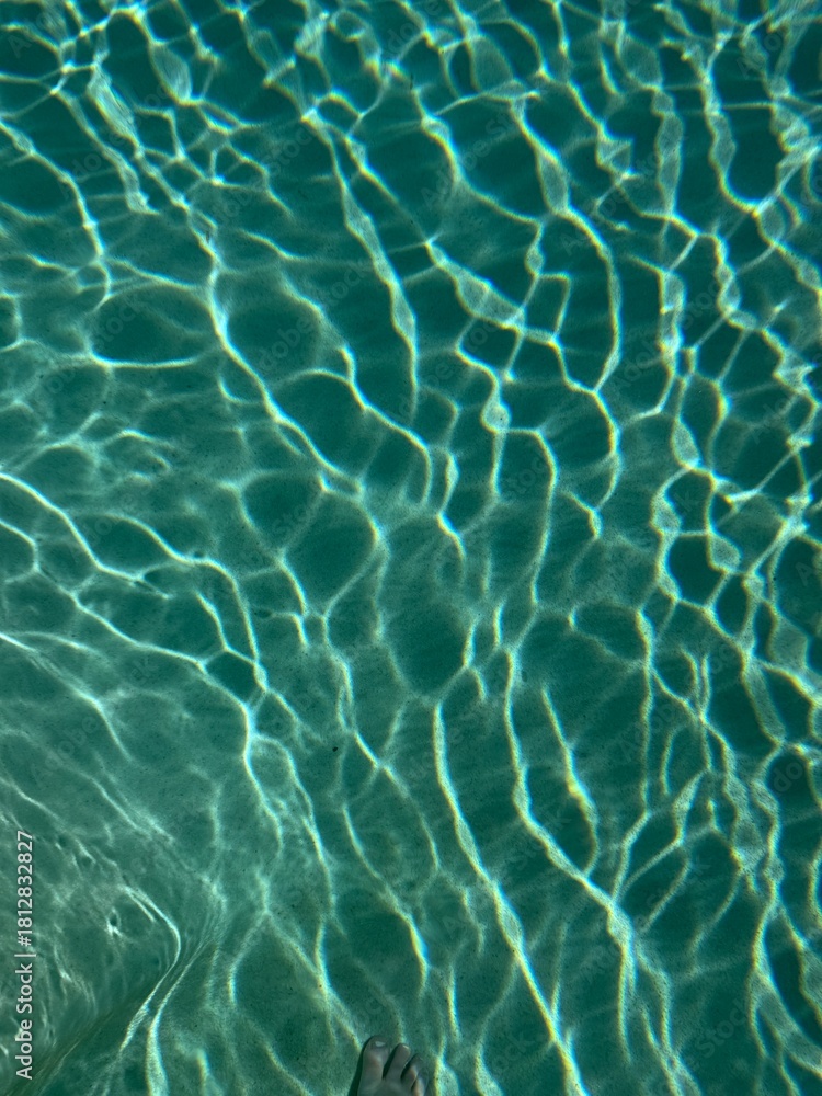 Obraz premium Blue texture blue water inthe pool 