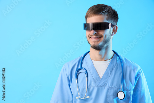 Male doctor in AR glasses o...