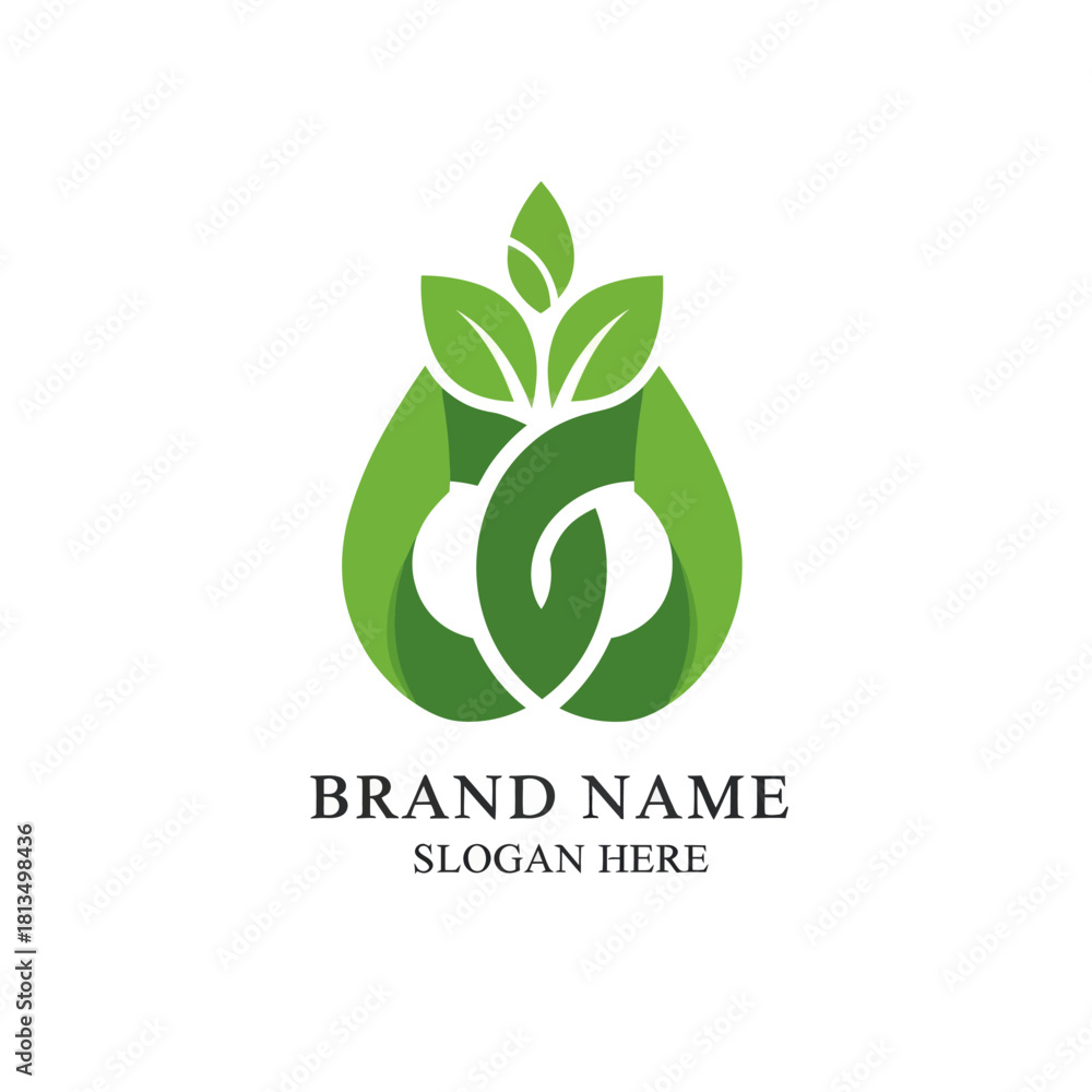 Fototapeta premium Elegant Green Leaf Logo Design with Intertwined Shapes and Natural Elements.