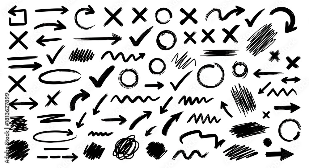 Fototapeta premium Hand-Drawn Arrows and Checkmarks for Impactful Visuals, Perfect for Presentations and Designs, Add a Creative Touch to Your Project with These Unique Elements
