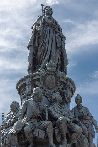 Fototapeta Majestic bronze statue of Catherine the Great in St