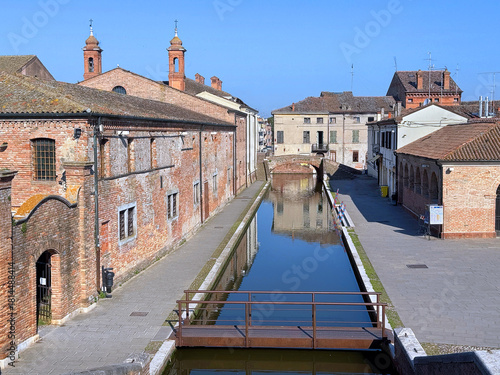 comacchio e paesaggio urbano italia
