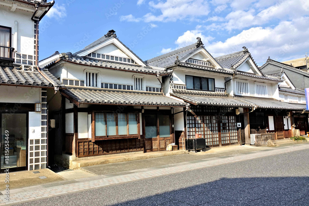 Fototapeta premium 旧矢掛本陣町屋