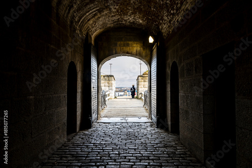 Canvastavla A captivating view of the historic Halifax Citadel's passageway filled with rich history and architectural grandeur