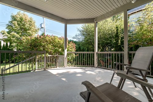 Exterior and interior of a modern Canad house with backyard, driveway, and complete living spaces. Includes living room, kitchen, bedrooms, bathrooms, hallways and basement