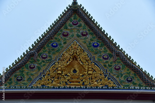 Wallpaper Mural タイバンコクのワット・ソーマナット・ラーチャウォラウィハーン Torontodigital.ca