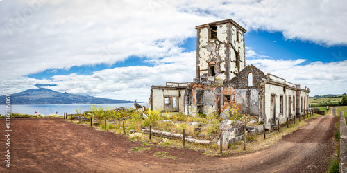 Old Lighthouse 