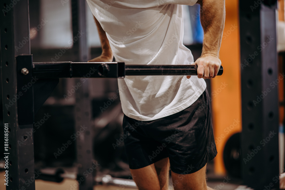 Naklejka premium Trening na siłowni