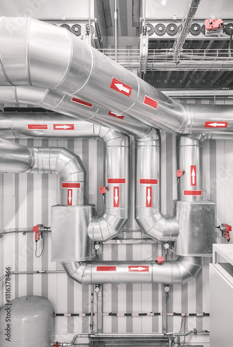Heat and cooling pipe system in a district heating plant.