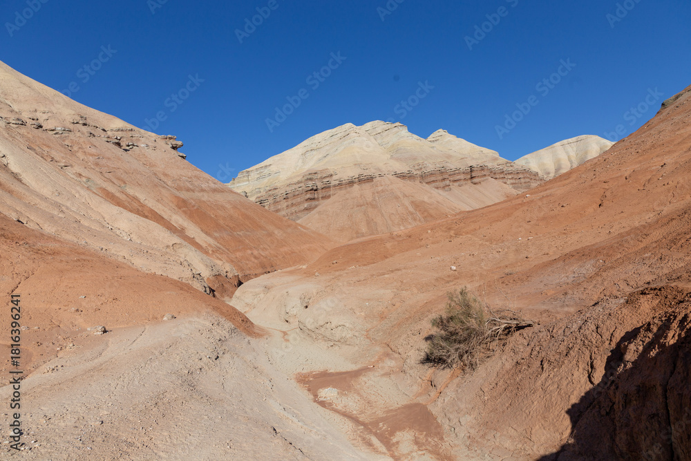 Fototapeta premium Aktau mountains in the Altyn-Emel (or Altyn Emel) national park. Zhetysu region, Kazakhstan.
