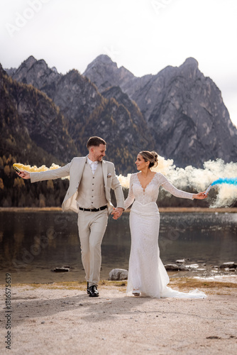 Hochzeitspaar bei den Drei Zinnen