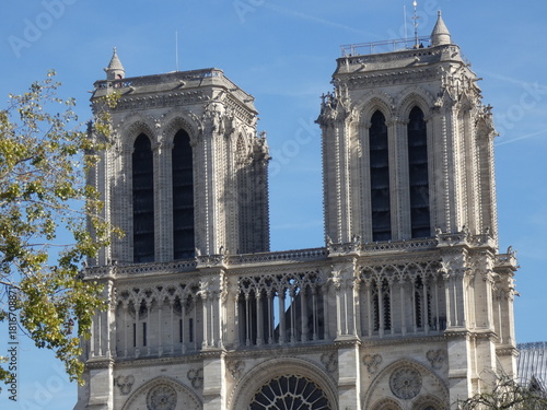 notre dame de paris